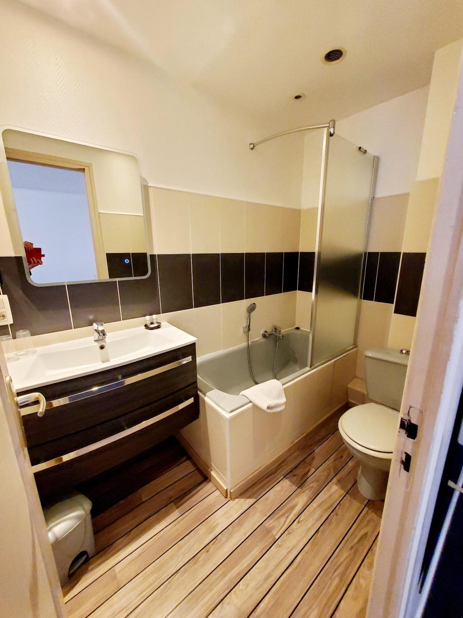 Logis Hotel Belle Etoile Vichy Eksteriør bilde